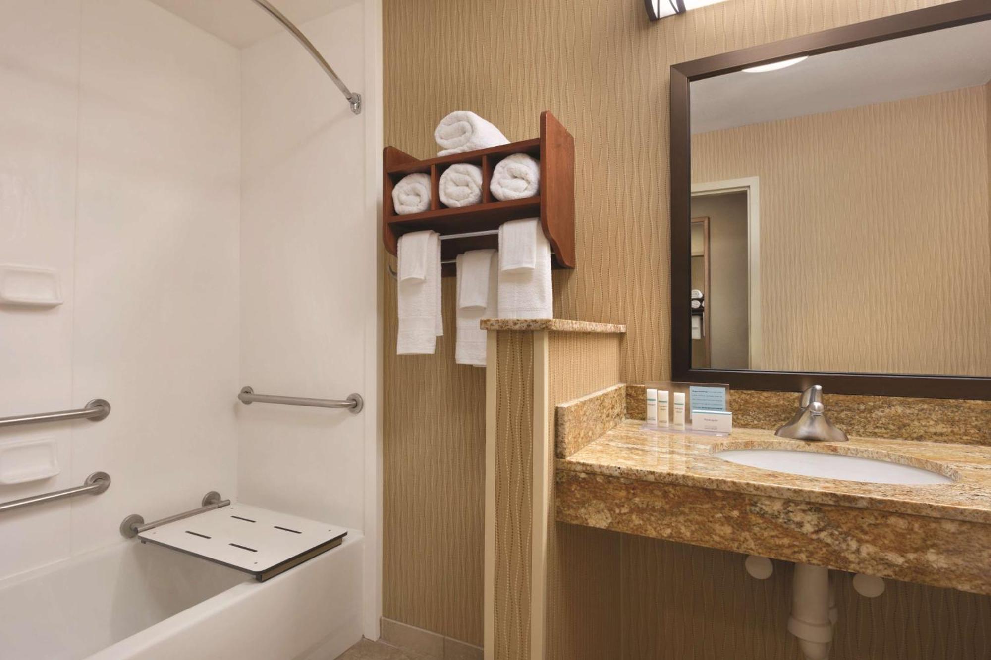 Hampton Inn Minneapolis-Burnsville Exterior photo