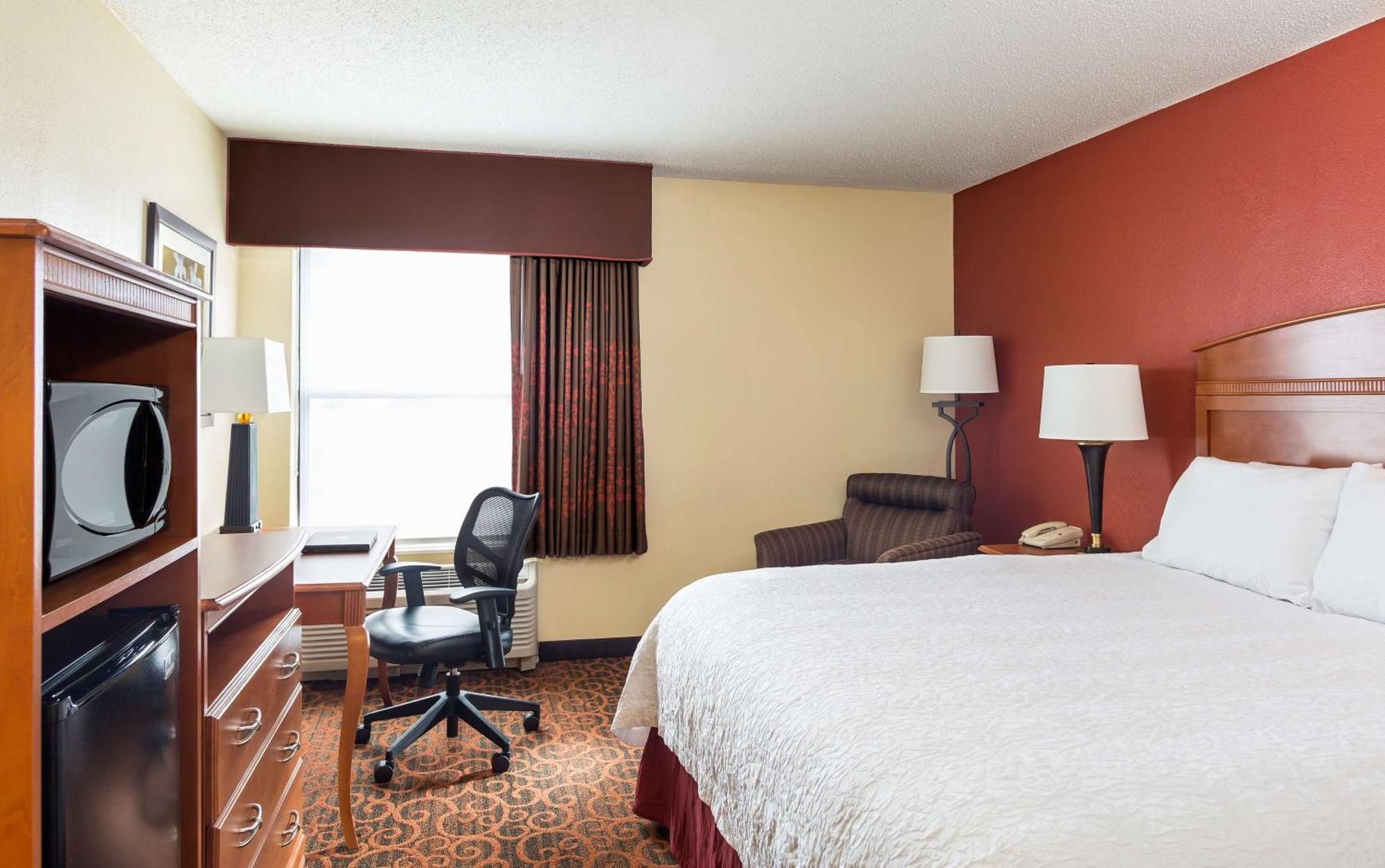 Hampton Inn Minneapolis-Burnsville Exterior photo