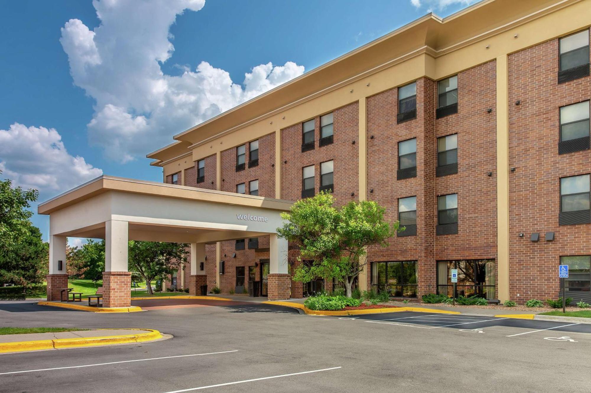 Hampton Inn Minneapolis-Burnsville Exterior photo